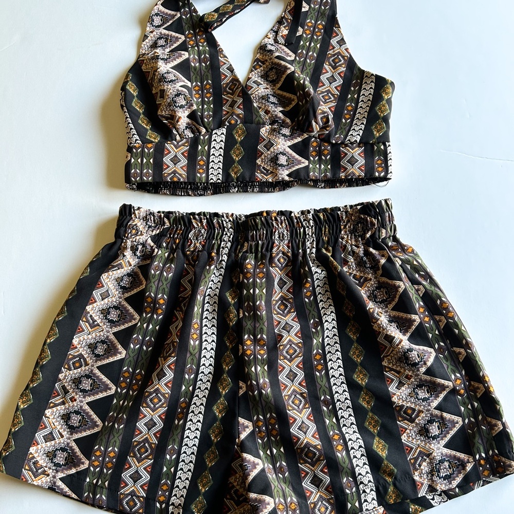 SHEIN 2 piece halter and shorts - XS